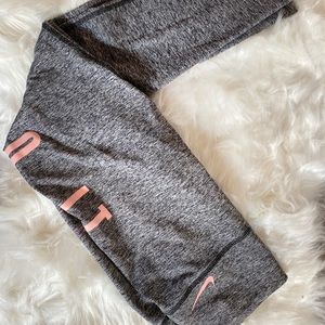 Nike leggings ⛔️SOLD ON MERCARI⛔️